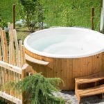Pourquoi le jacuzzi d'un spa marin ne remplace pas une thalasso